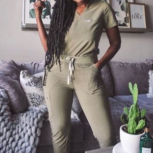 Figs Olive Green Scrub Set